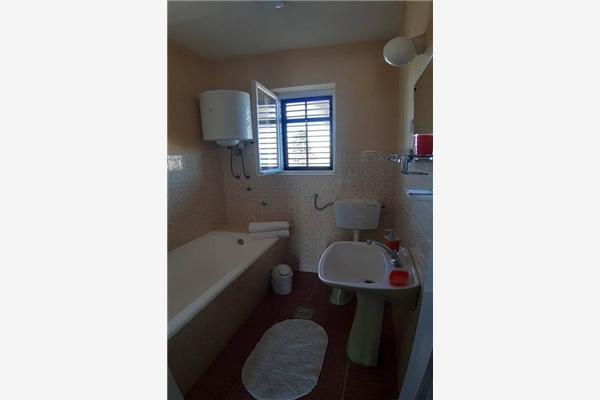 Apartment A2, for 5 persons