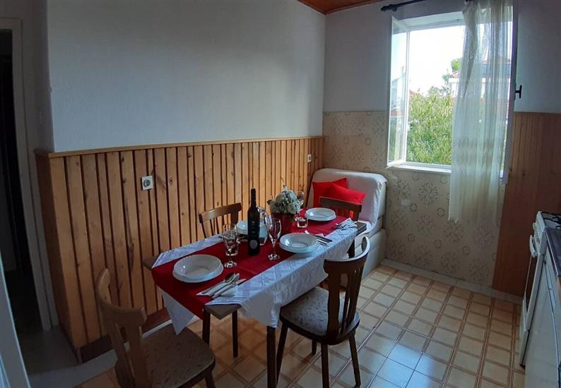 Apartment A3, for 5 persons