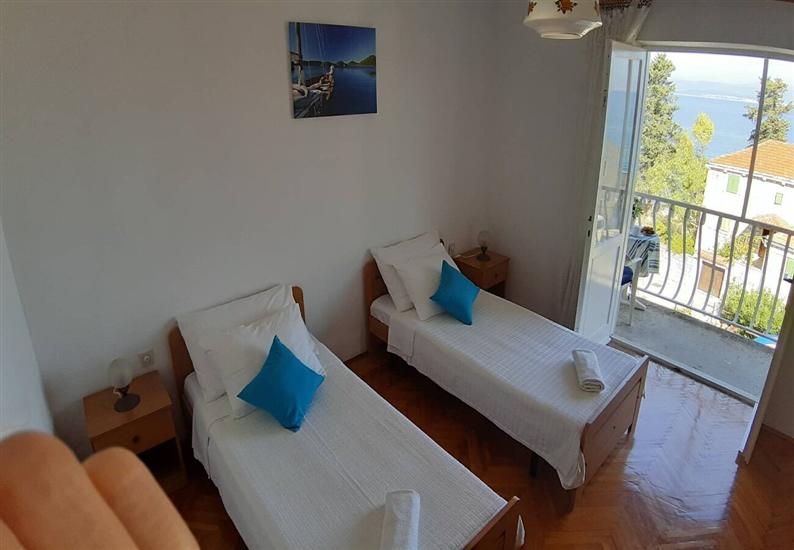 Apartment A3, for 5 persons