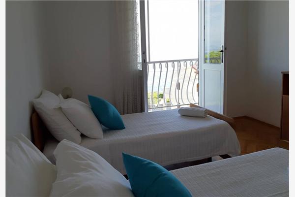 Apartment A3, for 5 persons