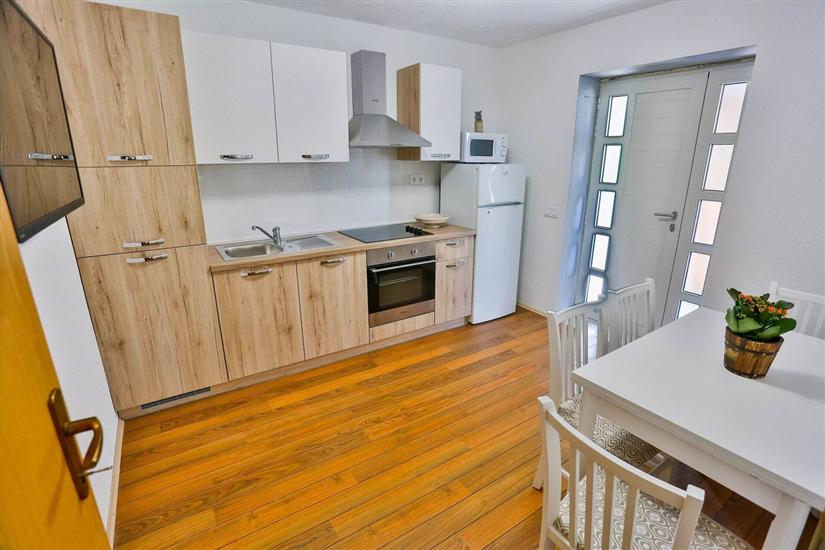 Apartment A4, for 4 persons