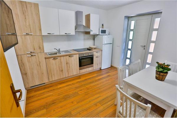 Apartment A4, for 4 persons