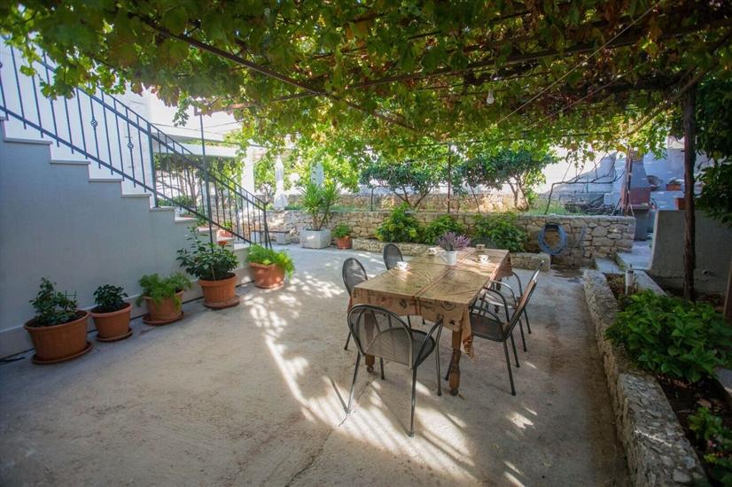 Apartment Lenka Mato