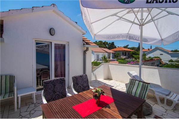 Apartment A1, for 4 persons