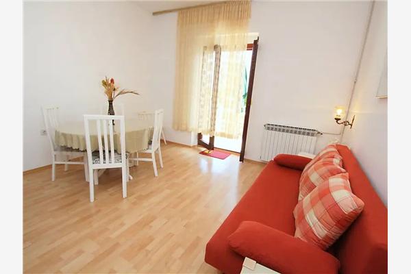 Apartment A1, for 7 persons