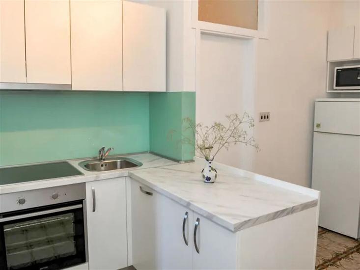 Apartment A1, for 7 persons