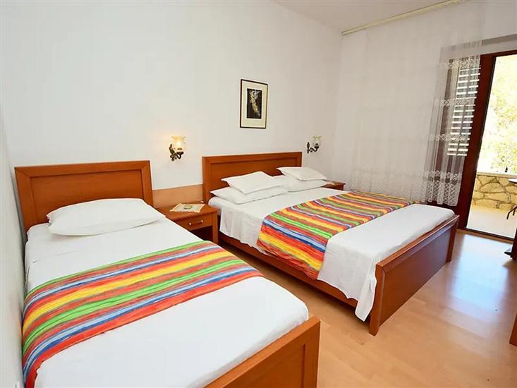 Apartment A1, for 7 persons