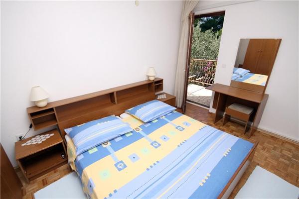 Apartment A2, for 4 persons