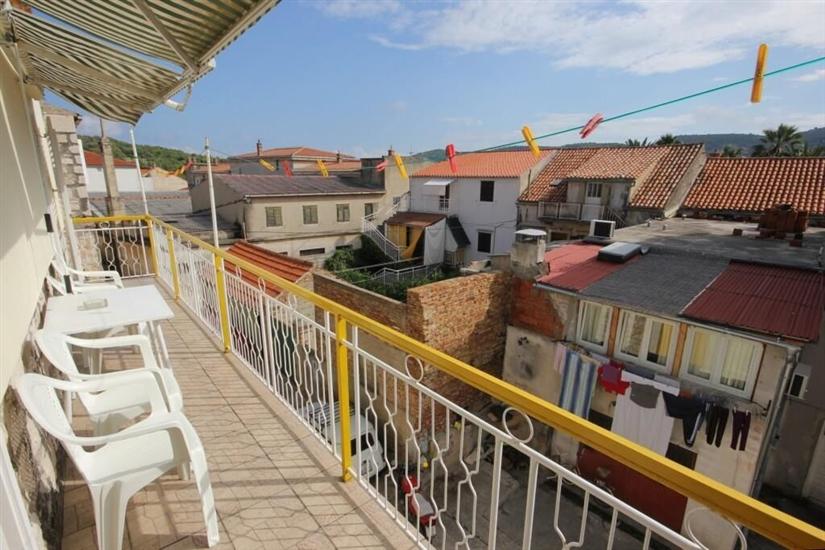 Apartment A1, for 6 persons