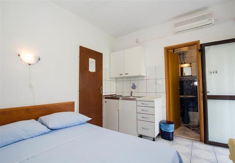 Apartment A1, for 3 persons