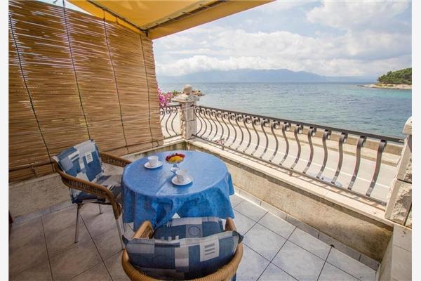 Apartment A2, for 3 persons