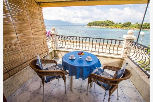 Apartment A2, for 3 persons