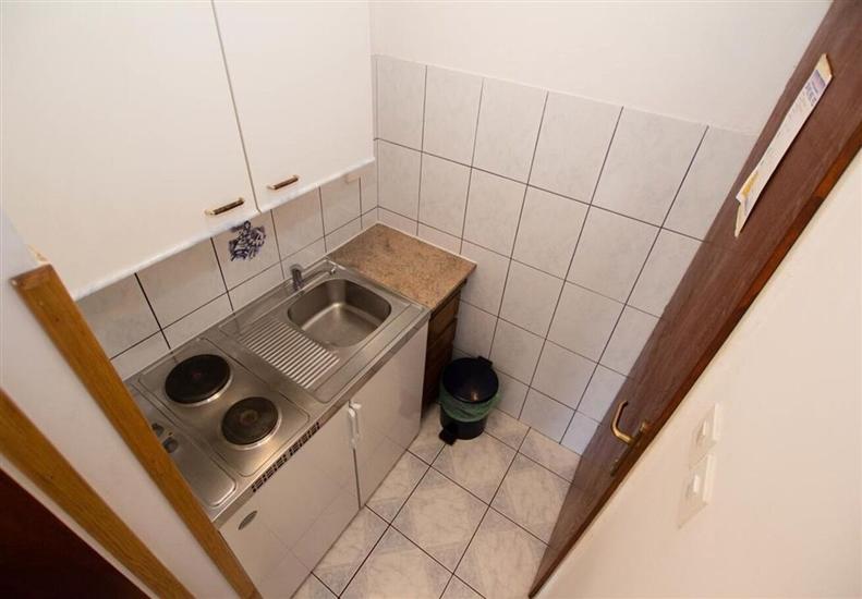 Apartment A2, for 3 persons