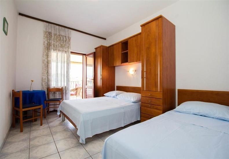 Apartment A2, for 3 persons