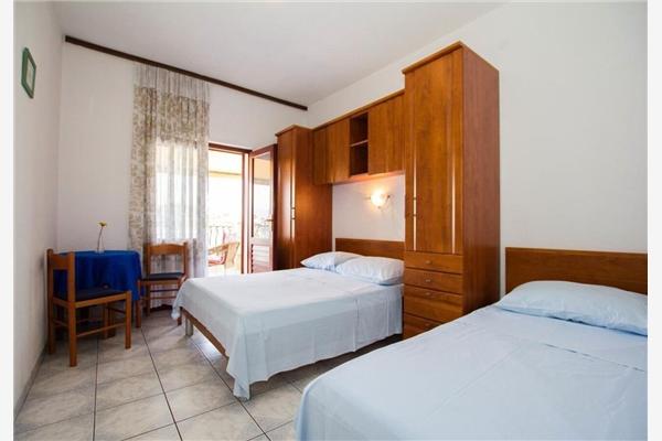 Apartment A2, for 3 persons