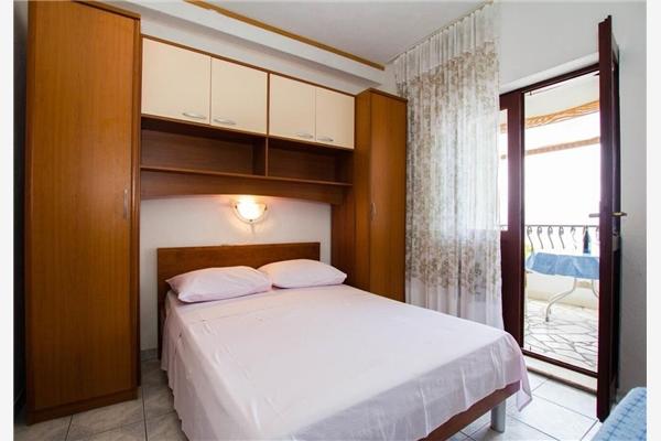 Apartment A4, for 2 persons