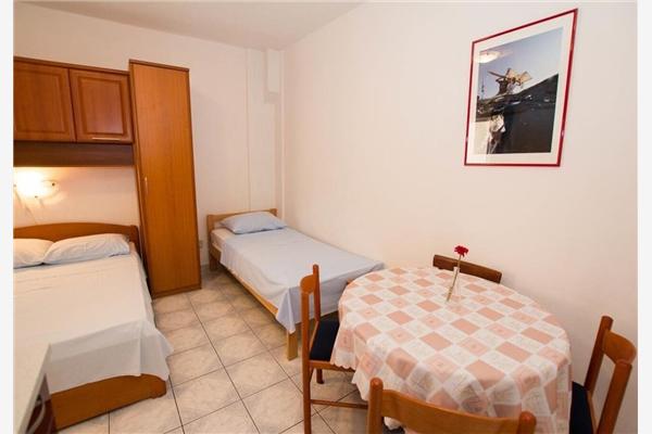 Apartment A5, for 3 persons
