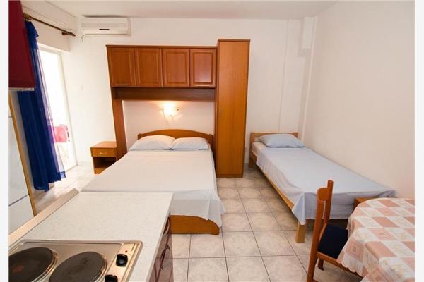 Apartment A5, for 3 persons