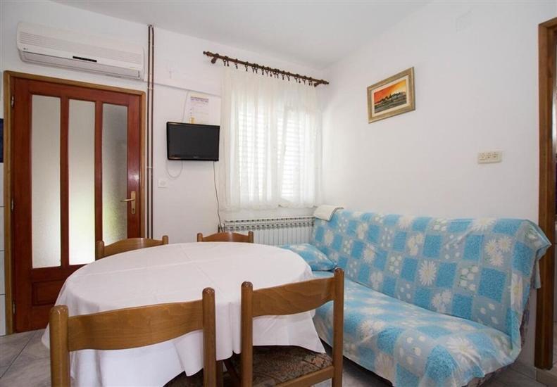 Apartment A6, for 4 persons