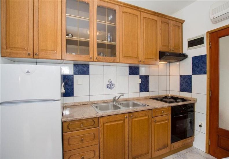 Apartment A6, for 4 persons