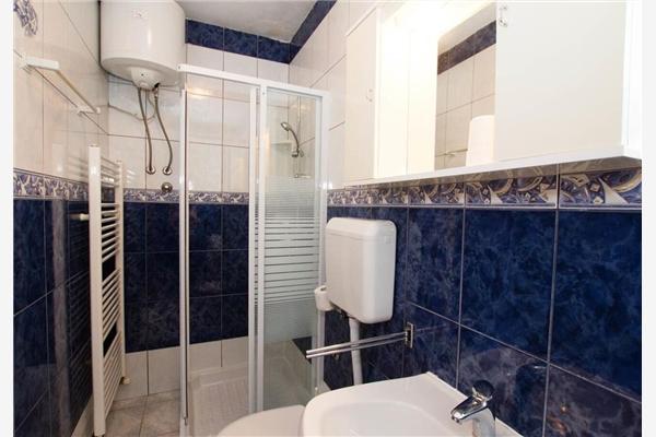 Apartment A6, for 4 persons