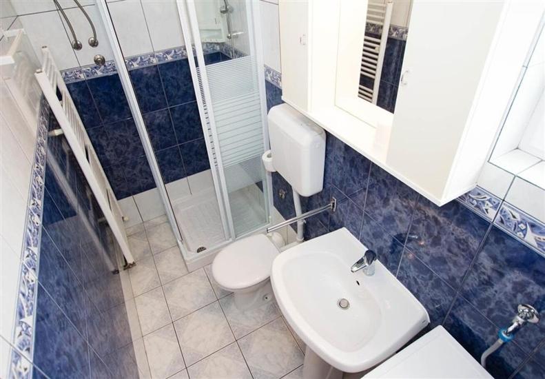 Apartment A6, for 4 persons