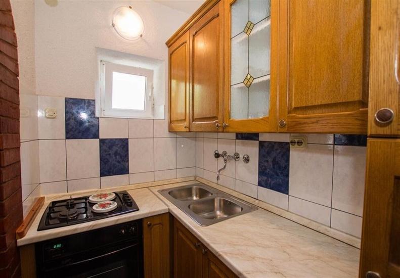 Apartment A8, for 4 persons