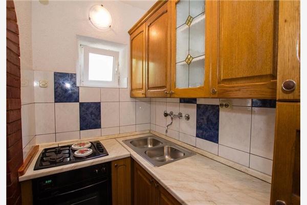 Apartment A8, for 4 persons