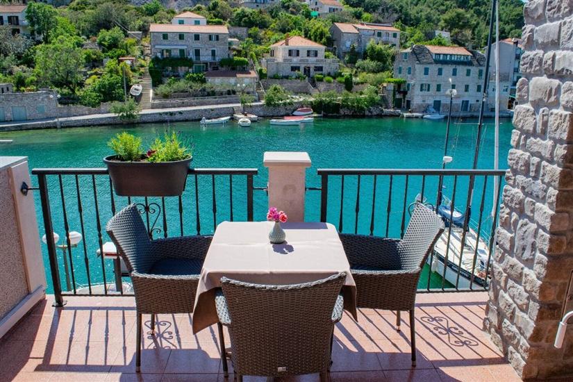 Apartment A1, for 2 persons