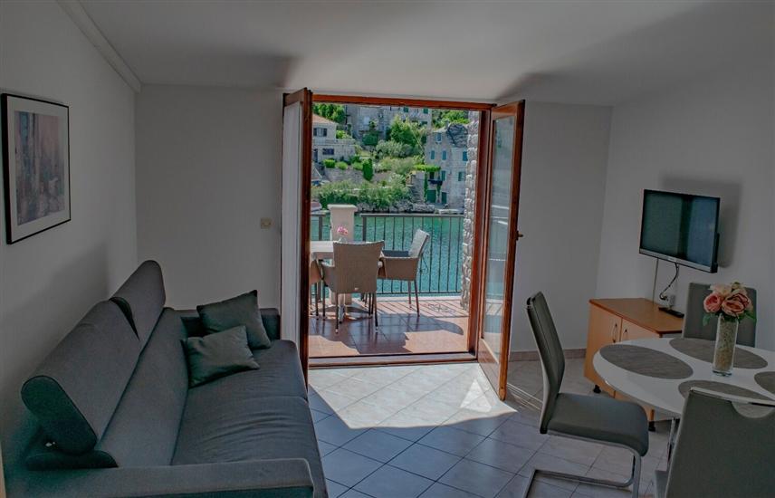 Apartment A1, for 2 persons