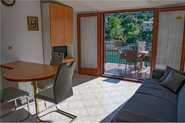 Apartment A2, for 2 persons