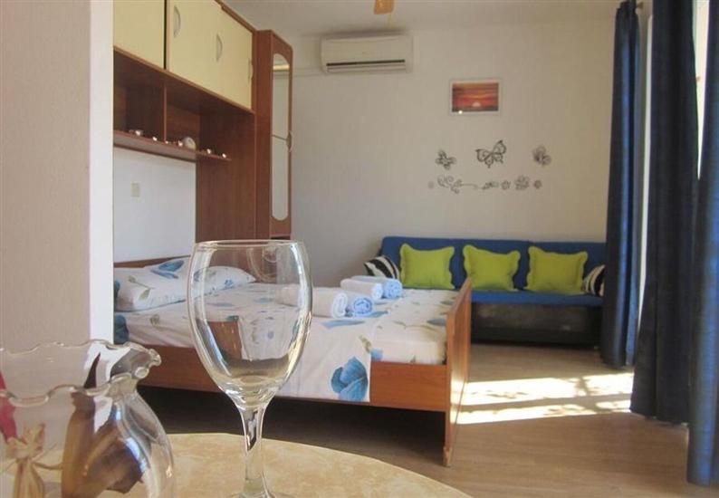 Apartment A1, for 2 persons