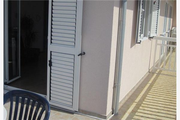 Room S3, for 2 persons