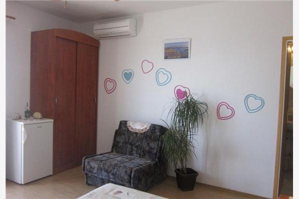 Room S3, for 2 persons