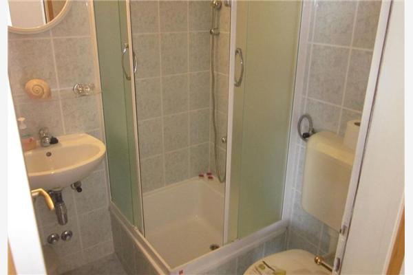 Room S3, for 2 persons