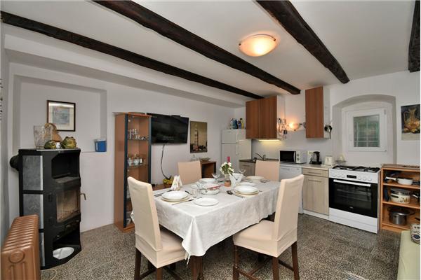 Apartment A1, for 5 persons