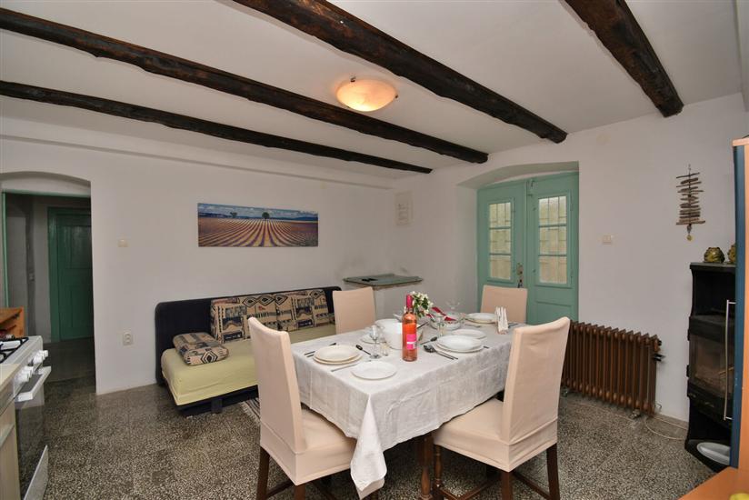 Apartment A1, for 5 persons