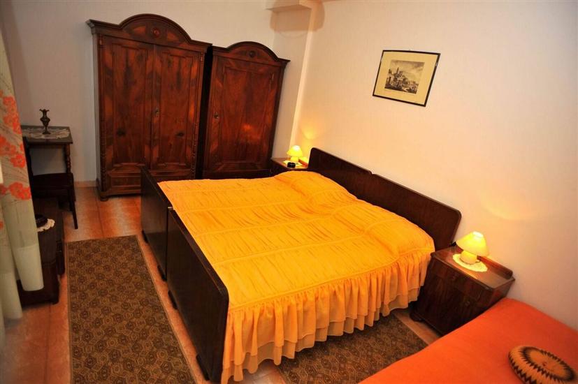 Apartment A1, for 6 persons