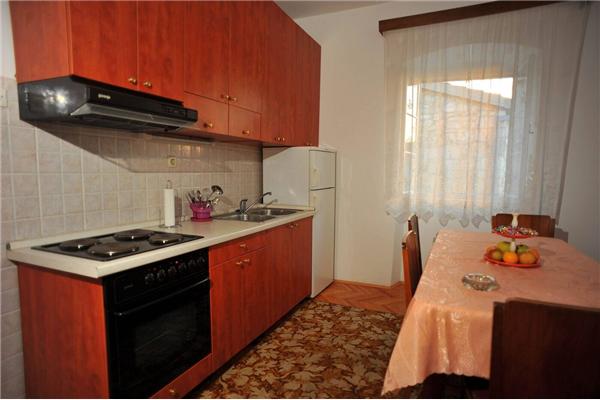 Apartment A3, for 6 persons