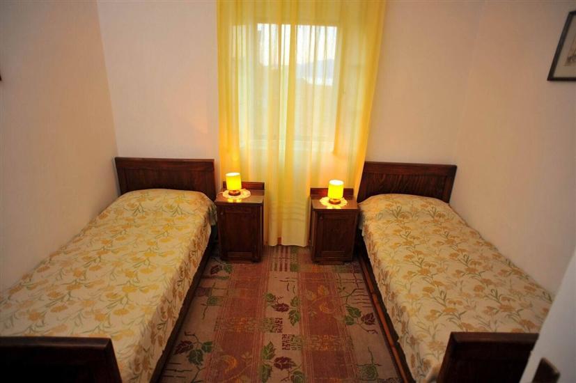 Apartment A3, for 6 persons