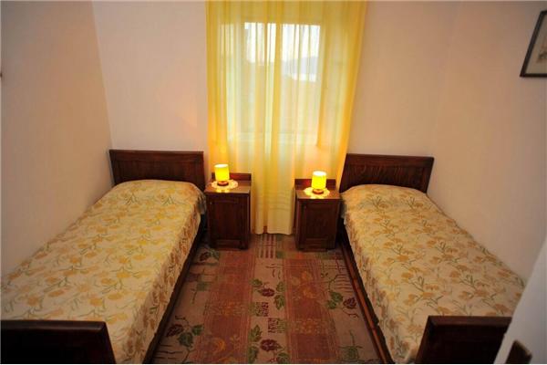 Apartment A3, for 6 persons