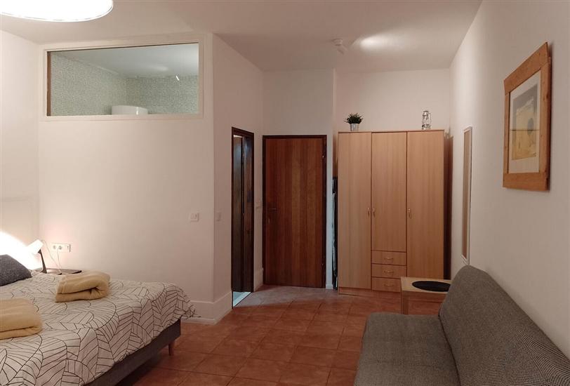Apartment A1, for 3 persons