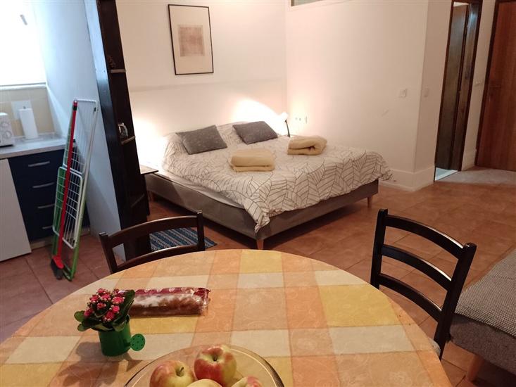 Apartment A1, for 3 persons