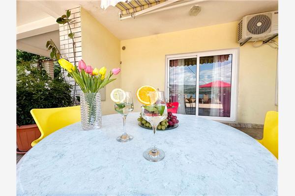 Apartment A1, for 4 persons