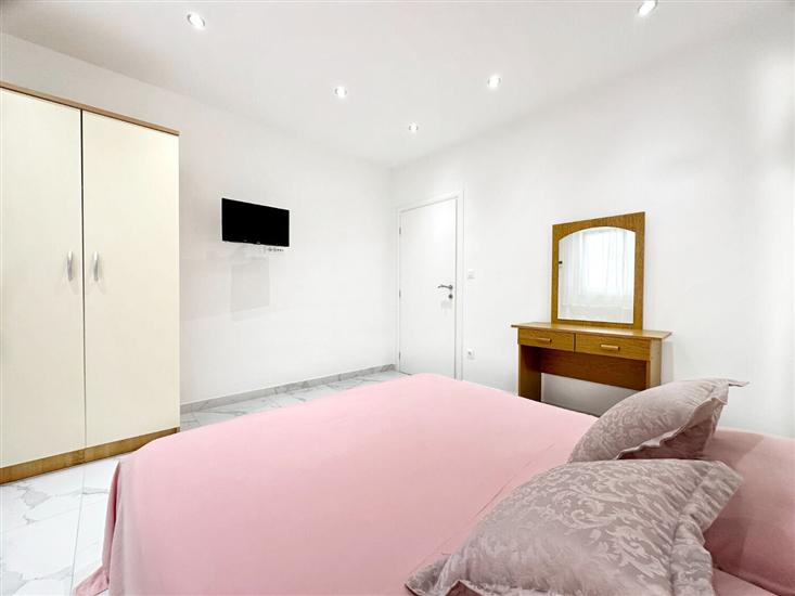 Apartment A4, for 4 persons