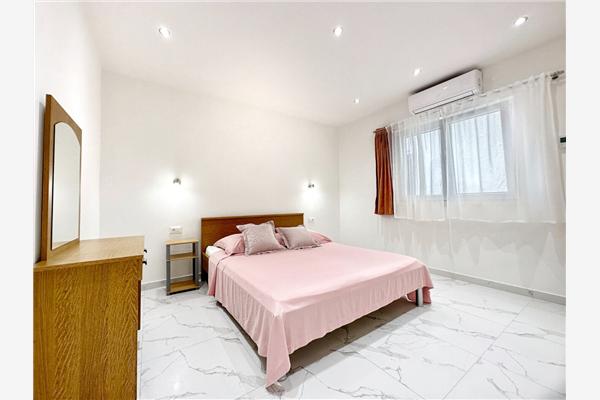 Apartment A4, for 4 persons