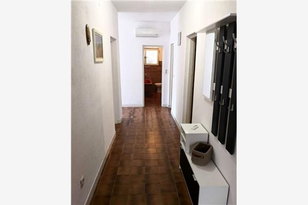 Apartment A1, for 7 persons