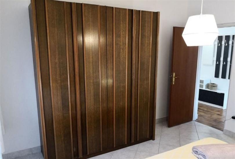 Apartment A1, for 7 persons