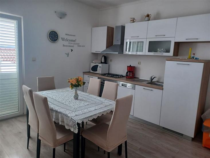Apartment A1, for 4 persons