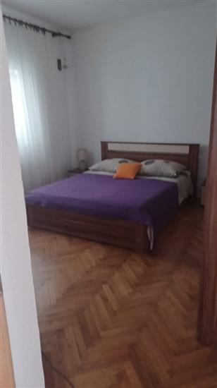 Apartment A2, for 6 persons